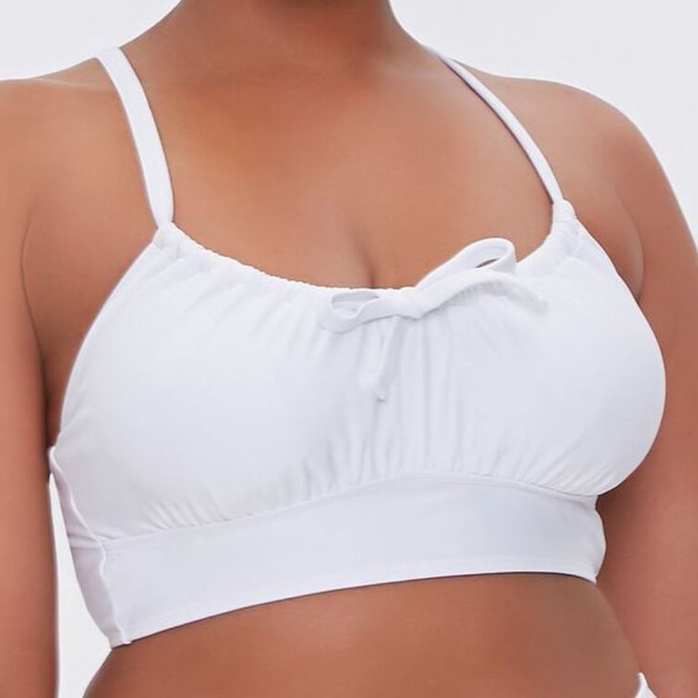Forever 21 White Ruched Bikini Top in 2x